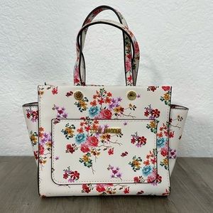Steve Madden White Flower Purse